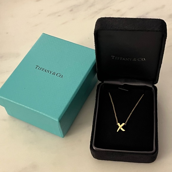 Tiffany & Co. Jewelry - Tiffany 18k Gold Paloma Picasso Graffiti X necklace